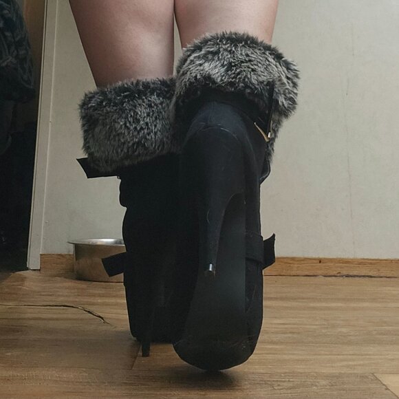 Faux Fur Heel Boots - Picture 3 of 4